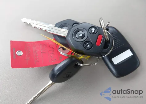 2021 Subaru Legacy Premium z USA, uszkodzony, nr VIN 4S3BWAC60M3017950